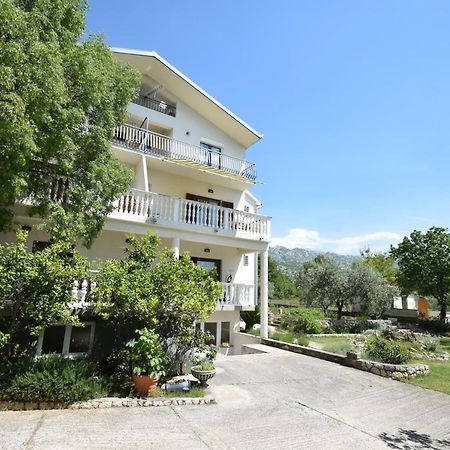 Apartments Nina Starigrad Paklenica Εξωτερικό φωτογραφία